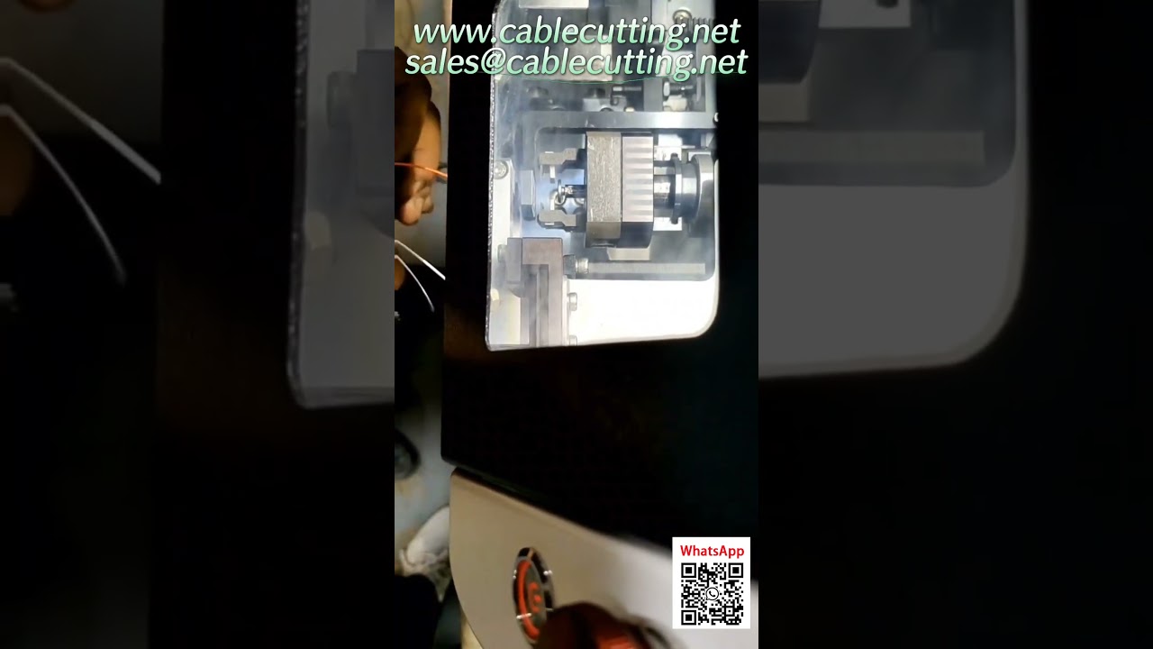 Mesin Pemampat Terminal Sambungan Tiub Pra-Penebat untuk Wayar 0.3 mm² – Automatik & Cekap