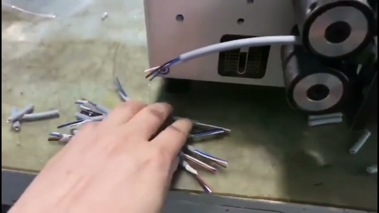 Mesin Potong & Kupas Wayar Automatik – Panjang 1mm hingga 999,999mm
