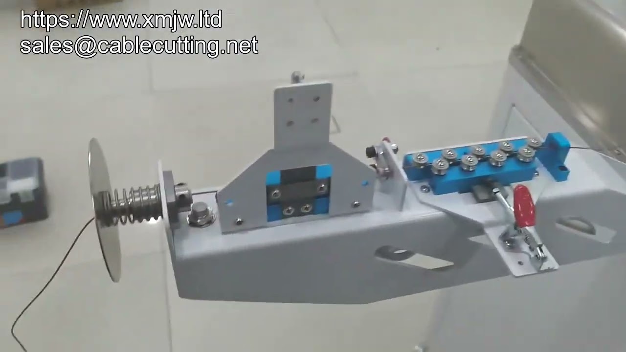 Mesin Servo Automatik Dua Kepala untuk Crimping Terminal, Pemotongan & Penyingkiran Wayar