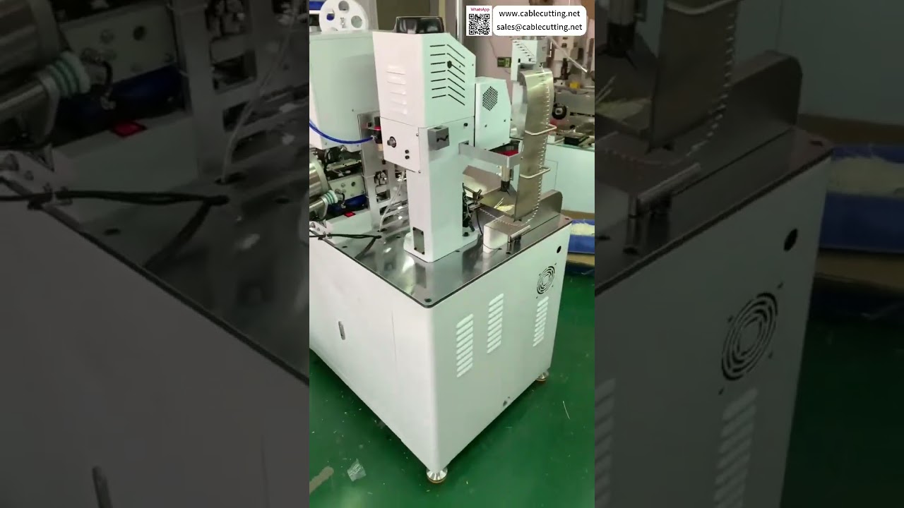 Sistem Pengeluaran Kilang Set Tunggal Pemasangan Palam Kalis Air Automatik dengan Pengelimpaan Berganda - Seluar Pendek