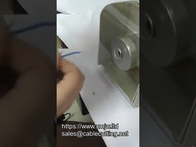 Mesin Kupas dan Pintal Wayar Automatik - Panjang Kupas Maksimum 20mm