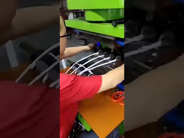Mesin Injection Molding Desktop untuk Pengeluaran Produk Plastik Skala Kecil