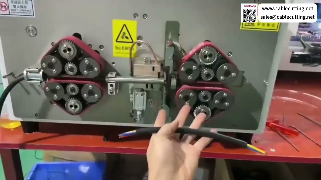 Mesin Pemotong dan Pengupas Kabel Automatik Sepenuhnya Berkomputer untuk Pemprosesan Kabel Pelbagai Teras Pantas